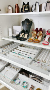 begehbarer-kleiderschrank-laden